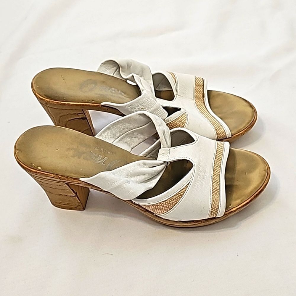 Onex cork heels size 5
